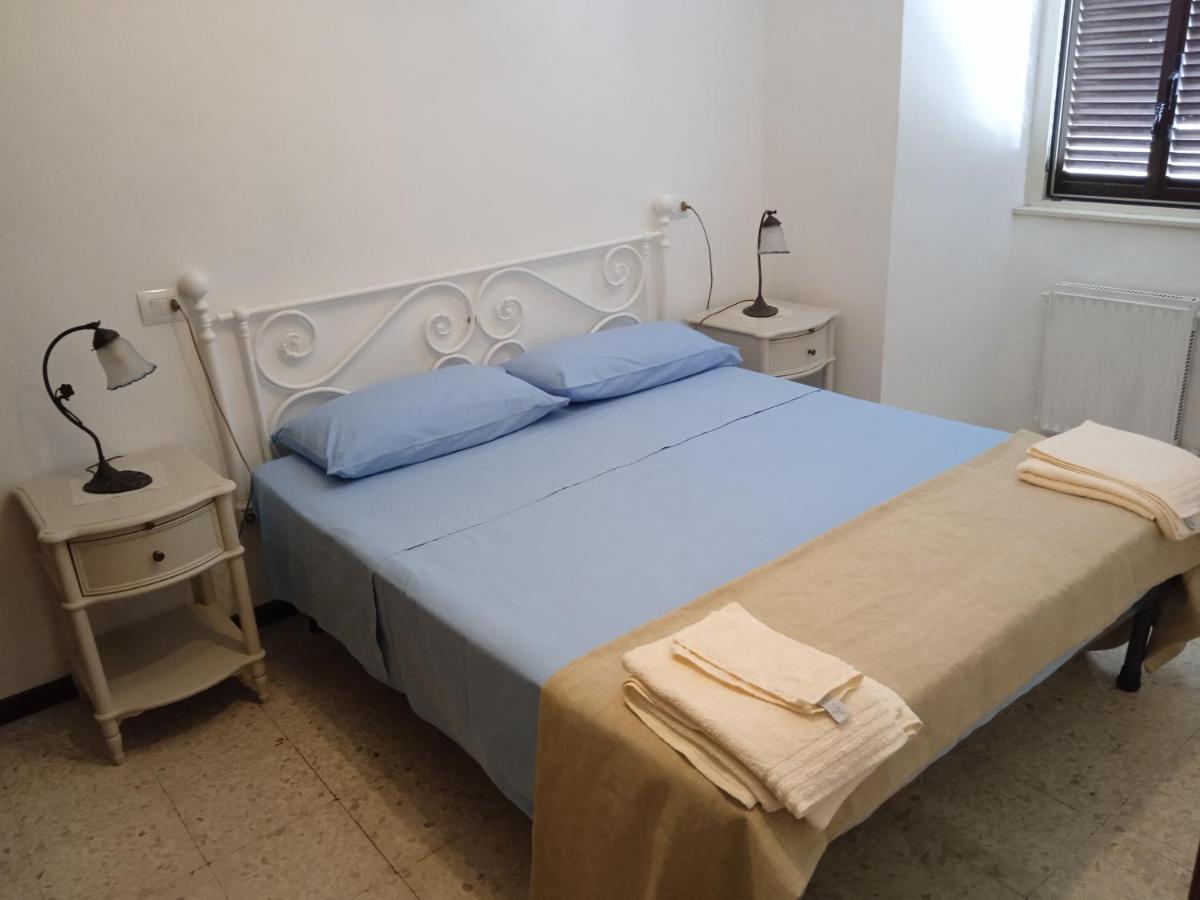 Appartement "In Centro" à Campagnano Di Roma Extérieur photo